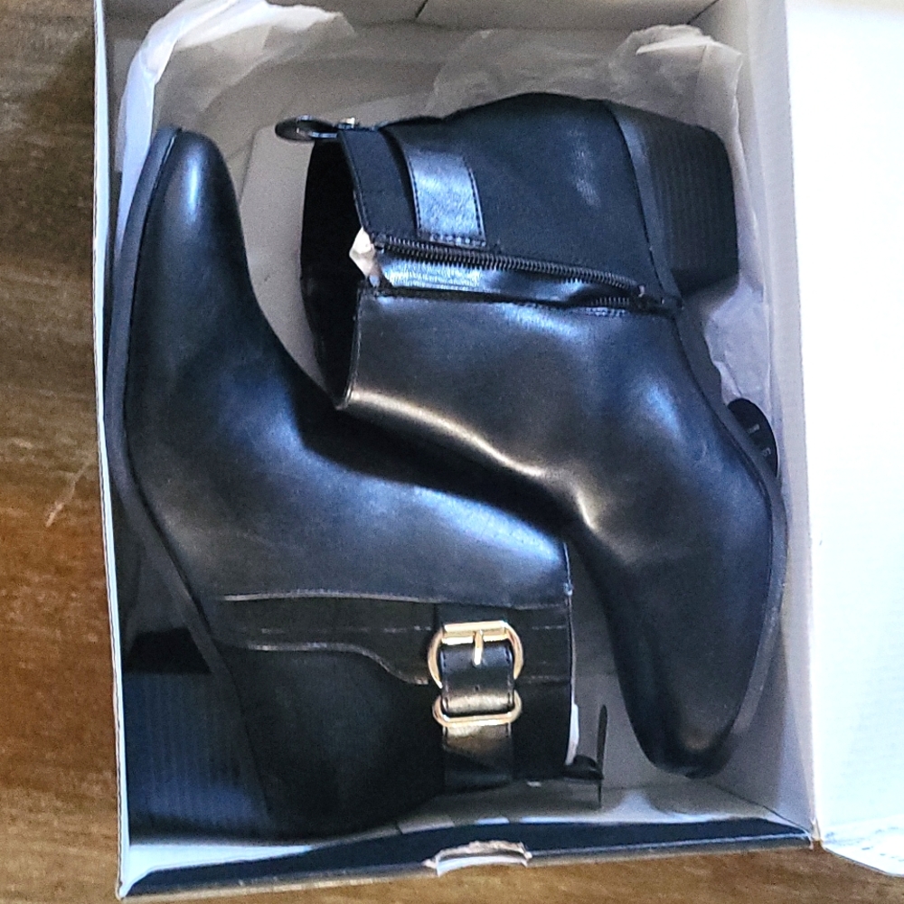 Women's London fog boots